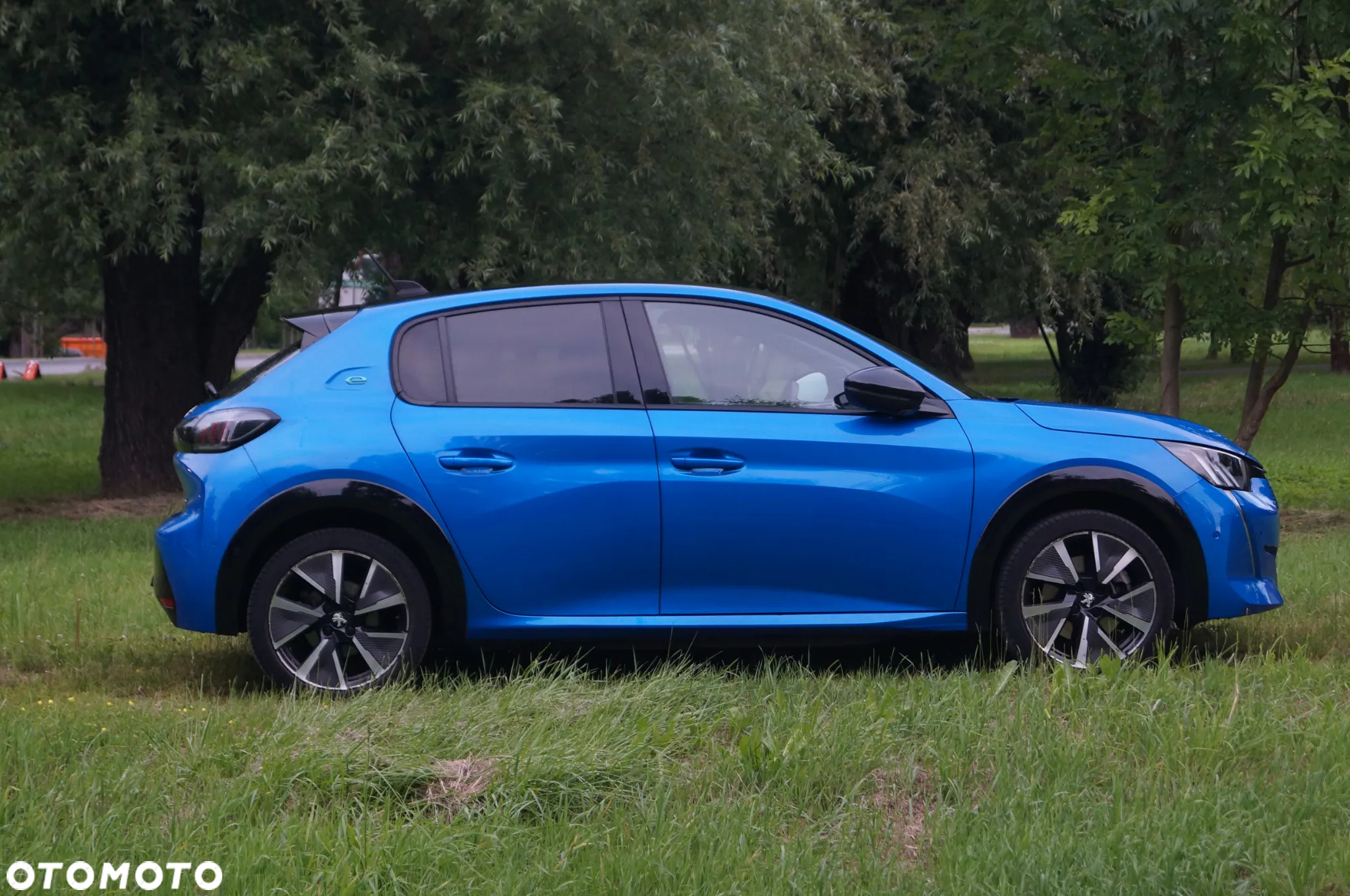 Peugeot 208 e-208 GT Pack - 6