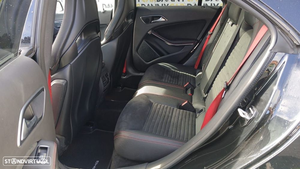 Mercedes-Benz CLA 45 AMG - 7