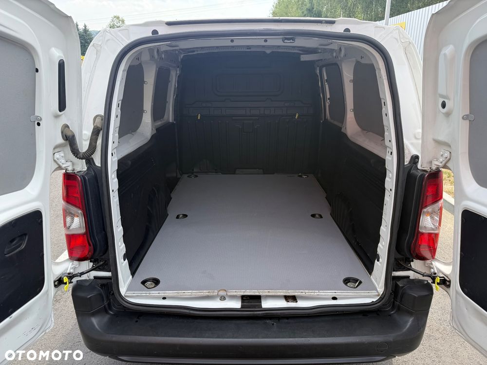 Toyota Proace City LONG - 8