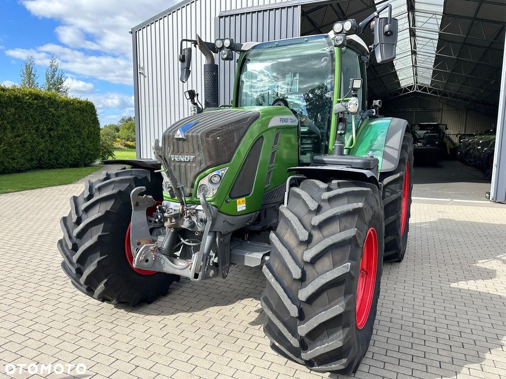Fendt 724 S4 Vario - 2