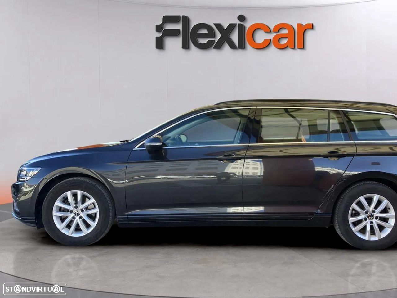 VW Passat Variant 2.0 TDi Business DSG - 4