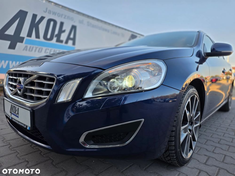 Volvo V60 T3 Ocean Race - 9