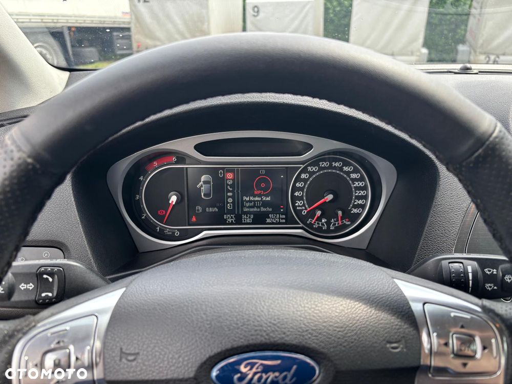 Ford Mondeo 2.0 TDCi Titanium S - 22