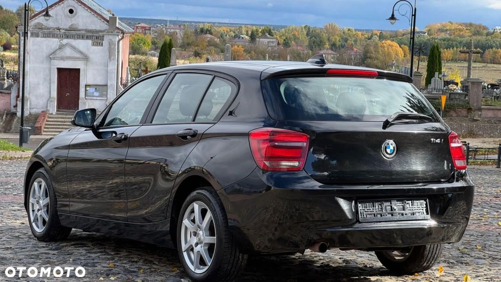 BMW Seria 1 114i - 12