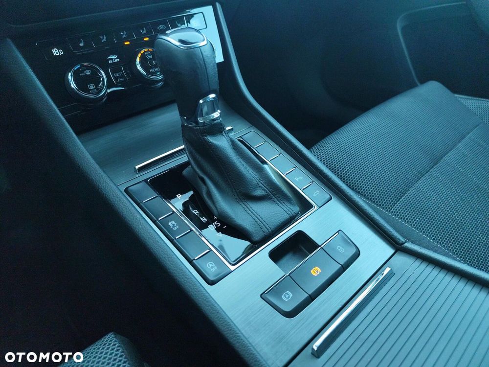 Skoda Superb - 23