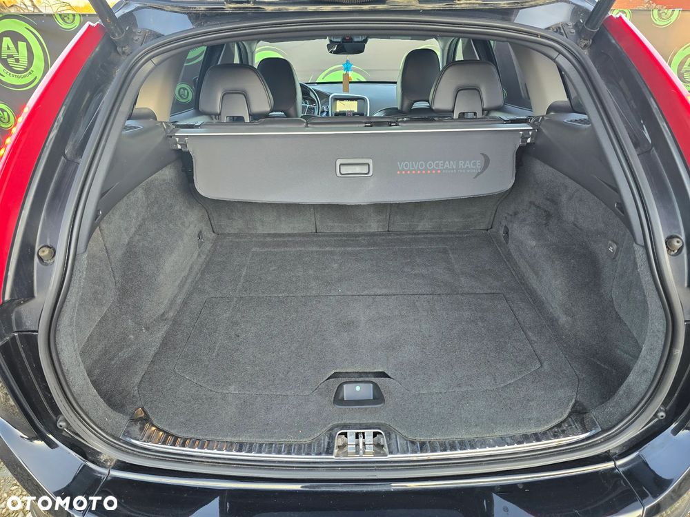 Volvo XC 60 - 25
