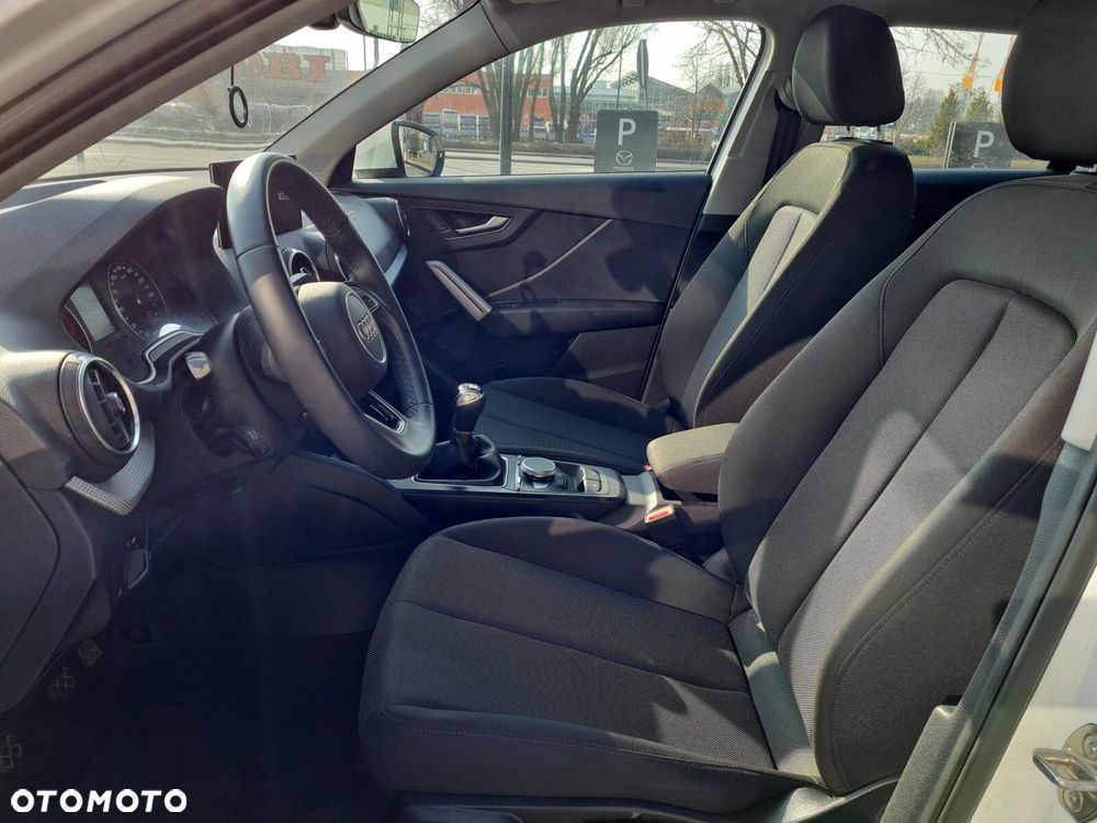 Audi Q2 30 TFSI - 14