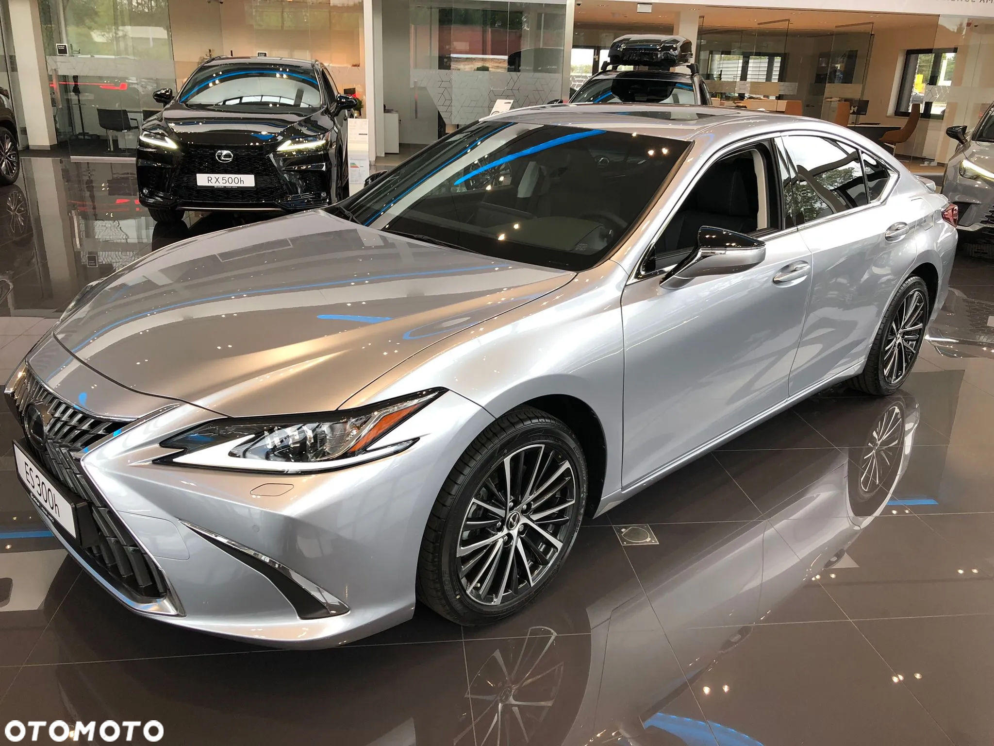 Lexus ES 300h Business Edition - 5