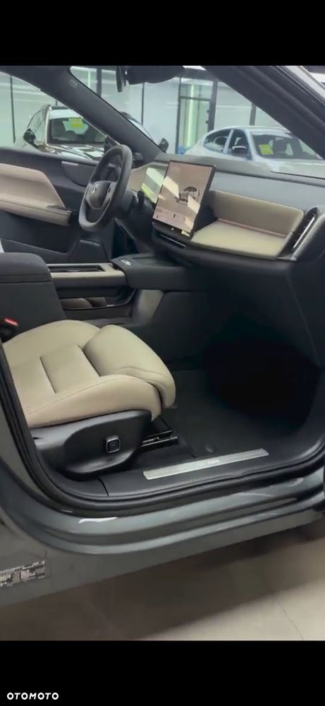 Volvo XC 70 - 13