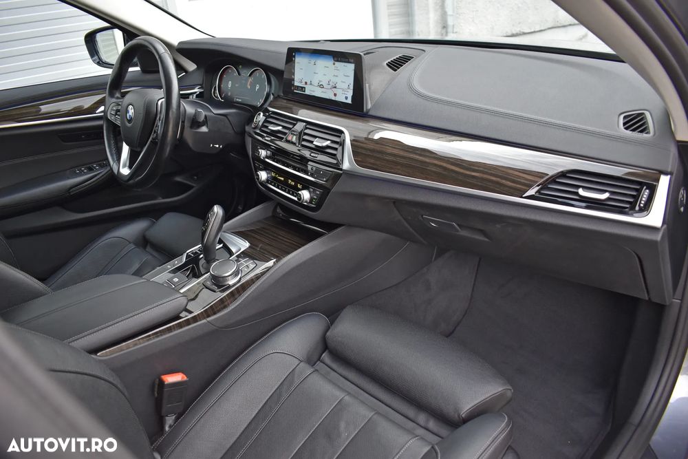 BMW Seria 5 520d xDrive Aut. Luxury Line - 9