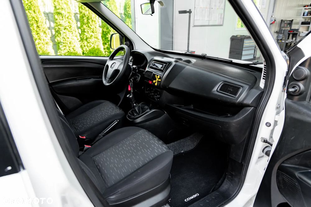 Opel Combo 1.6 CDTI L1H2 S&S Selection - 23