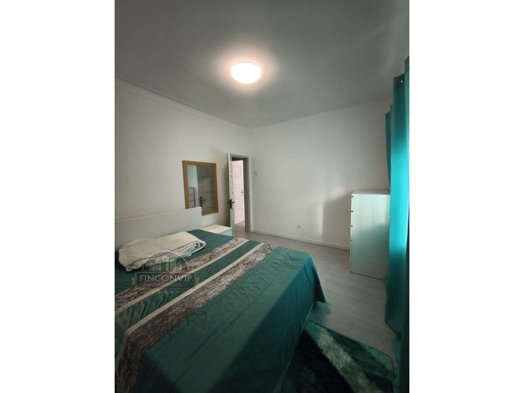 Apartamento T2, no Centro de Almada. - Grande imagem: 4/27