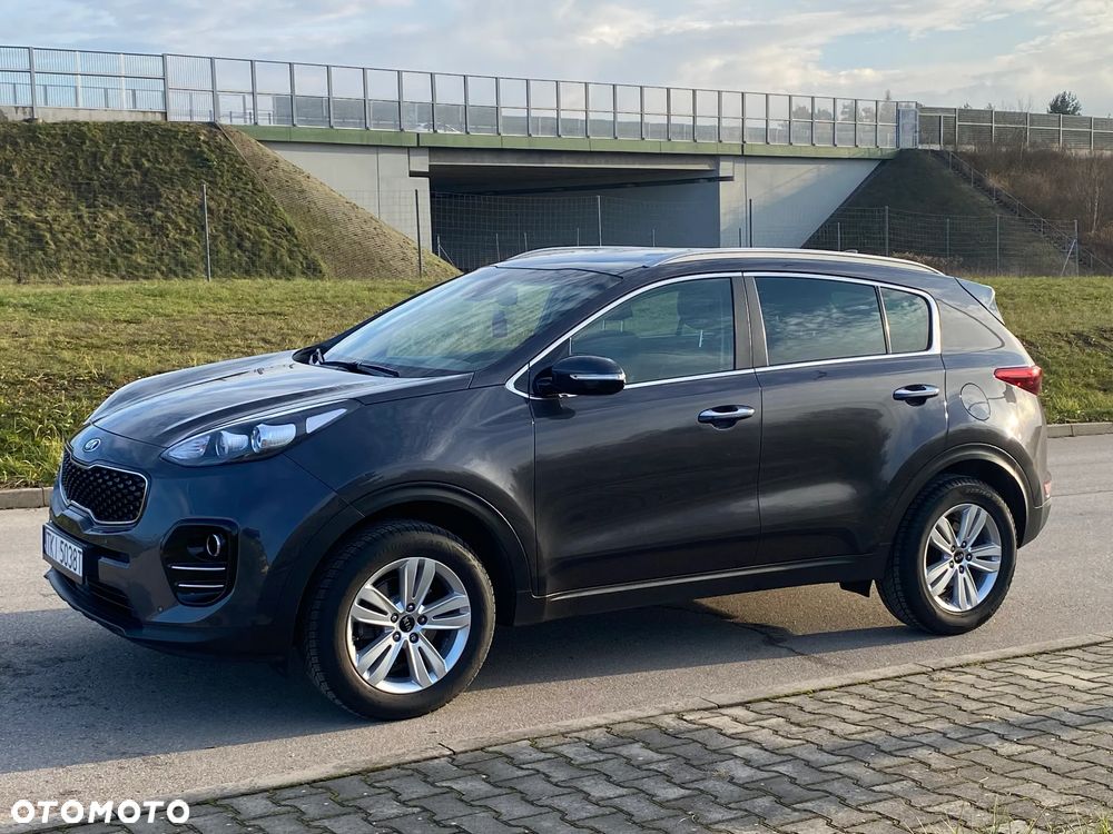 Kia Sportage 1.6 GDI 2WD Dream-Team Edition - 4