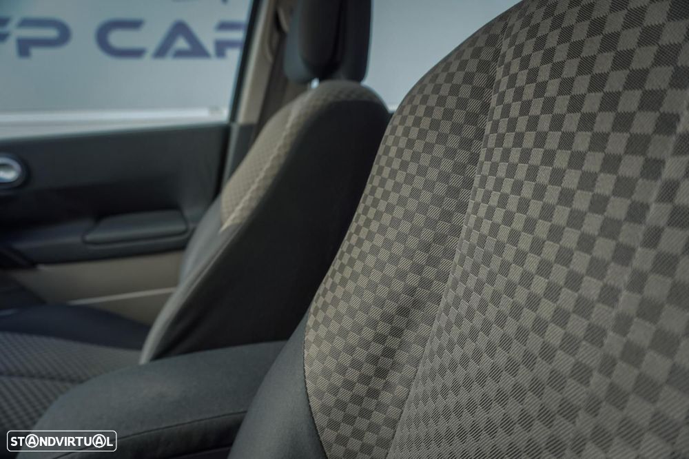 Renault Mégane 1.5 dCi Pack - 8