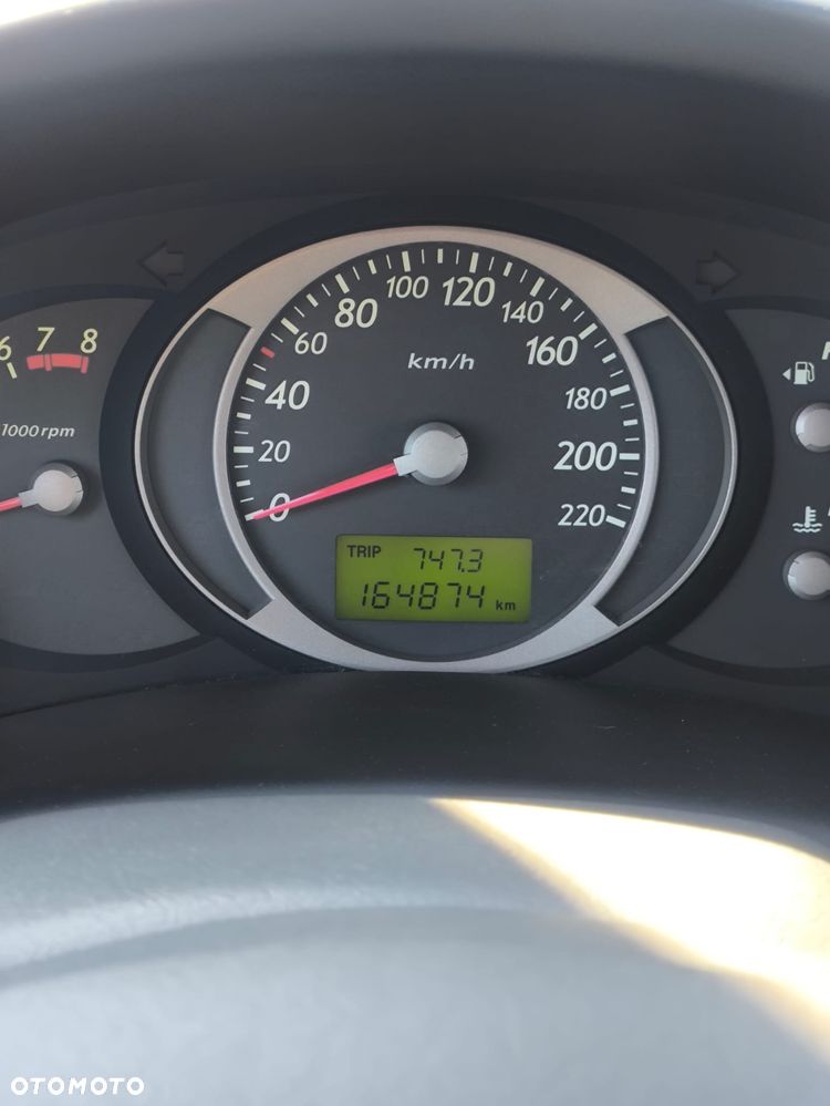 Hyundai Tucson 2.0 2WD GLS - 8