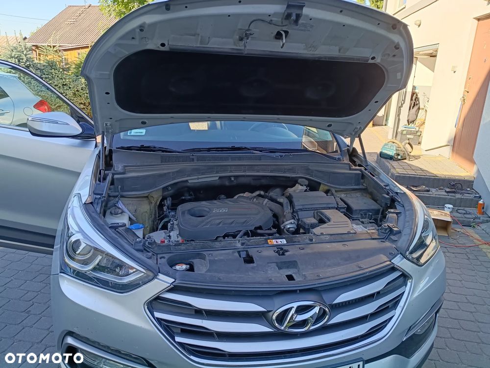 Hyundai Santa Fe 2.0 T Sport Utility - 14