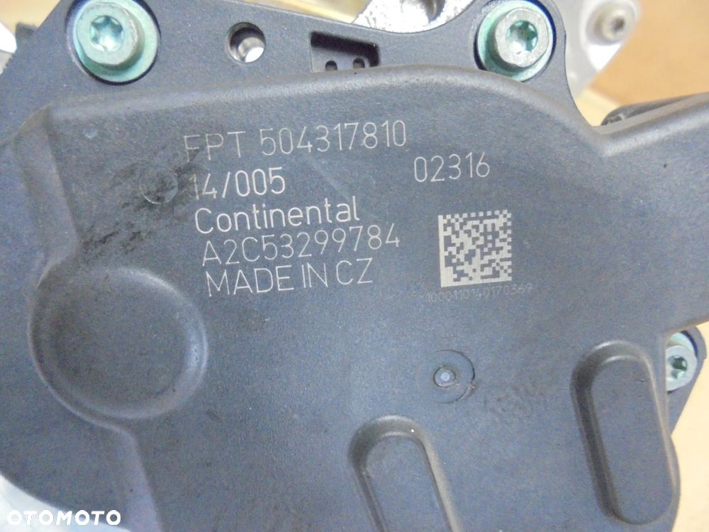 ZAWÓR EGR Z CHŁODNICA SPALIN 3.0 MITSUBISHI FUSO 504317810 / 504356913 E5 - 3