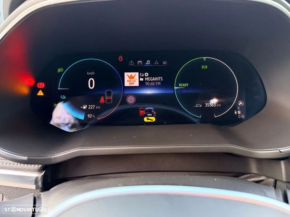 Renault Zoe (c/ Bateria) EV50 110hp Evolution - 4