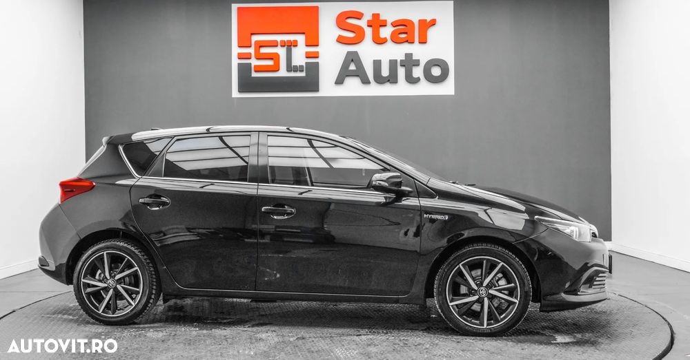 Toyota Auris 1.8 L VVT-i Sol + - 11