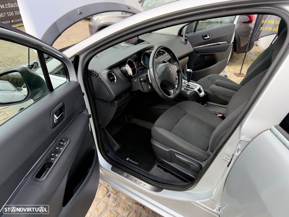 Peugeot 5008 1.6 E-HDi 5L SE Style 2-Tronic - 37