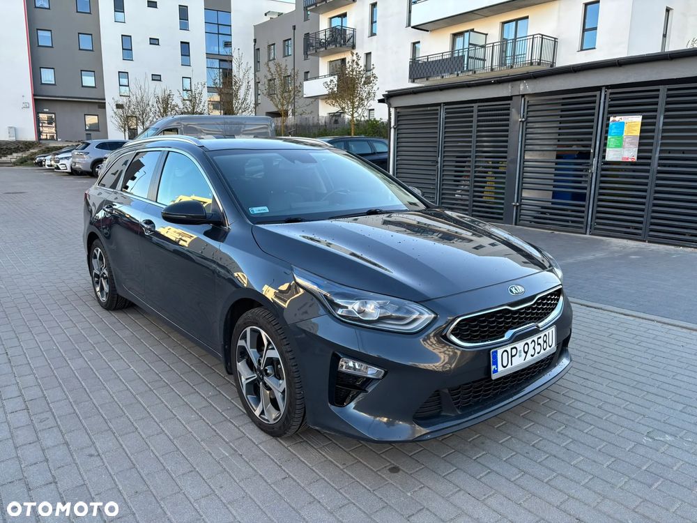 Kia Ceed 1.6 CRDi mHEV Business Line - 3