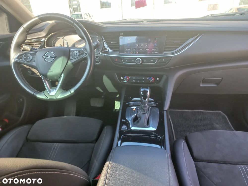 Opel Insignia 2.0 CDTI 4x4 Exclusive S&S - 11