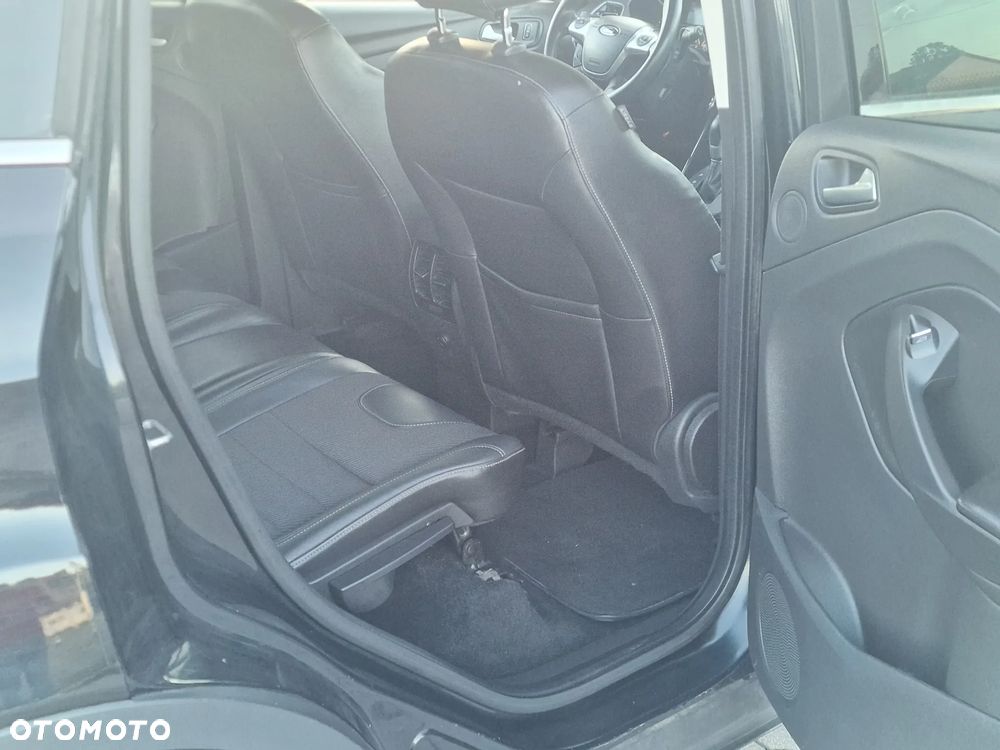 Ford Kuga 2.0 TDCi 4WD Titanium - 17