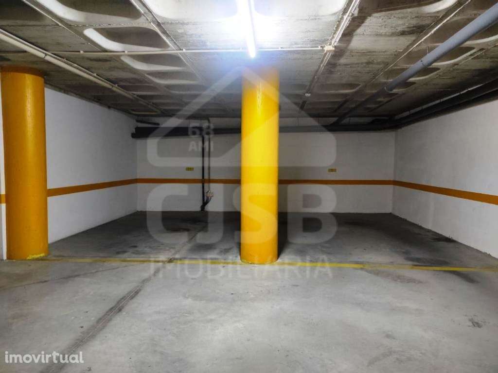 Parqueamento no centro de Benavente - Grande imagem: 4/8