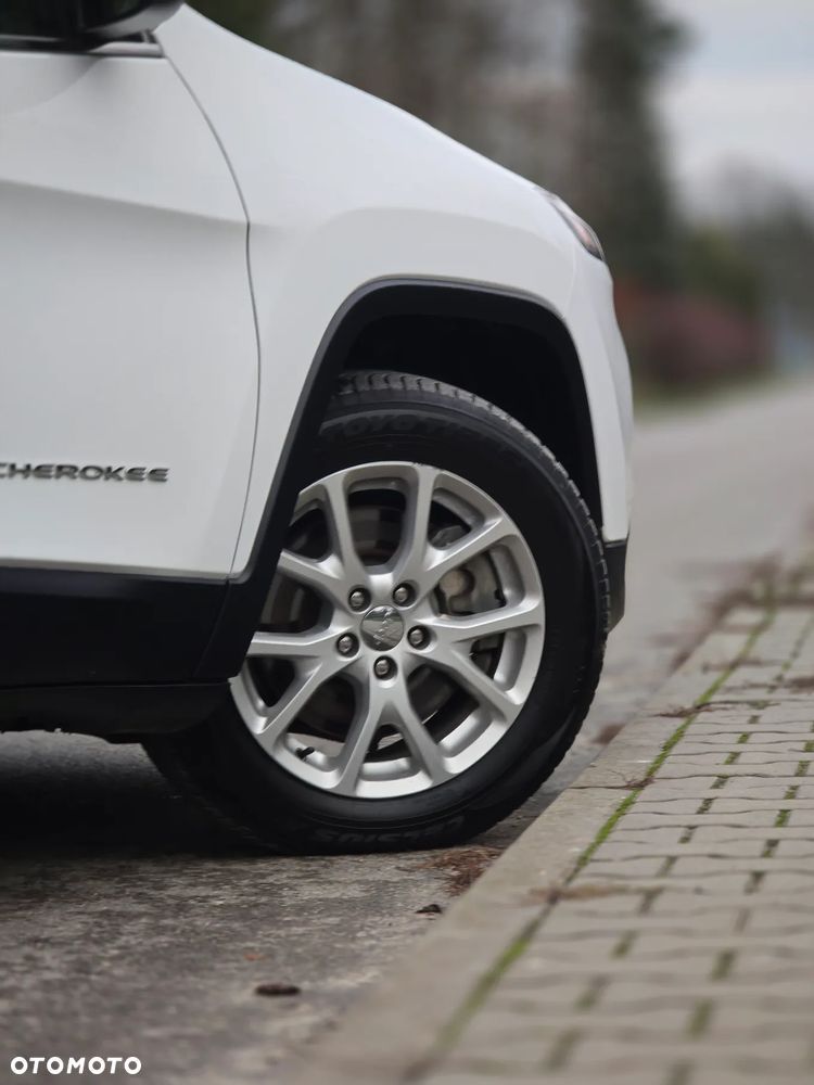 Jeep Cherokee 3.2 V6 Pentastar Active Drive I Automatik Limited - 36