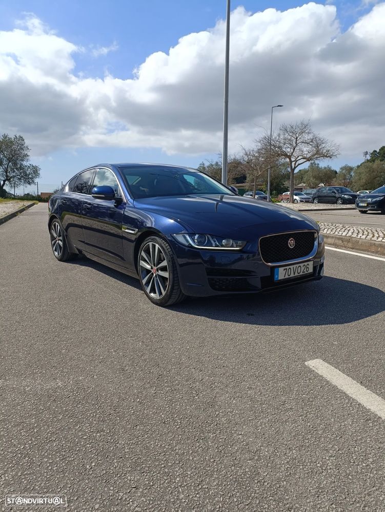 Jaguar XE 20d Aut. Portfolio - 1
