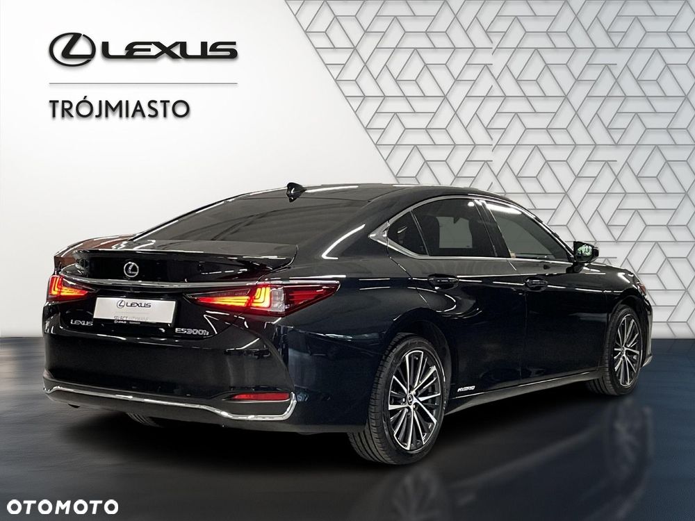 Lexus ES 300h Prestige - 6