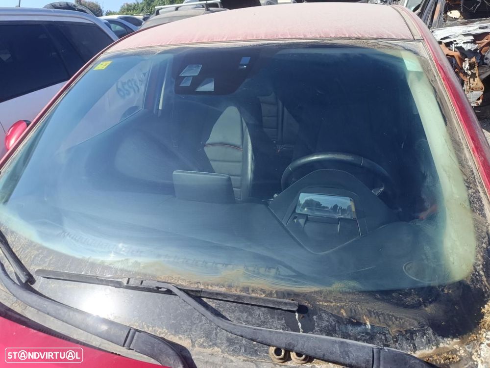 PÁRA-BRISAS MAZDA CX-3 DK