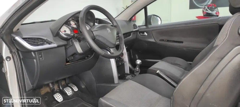 Peugeot 207 CC 1.6 16V - 17