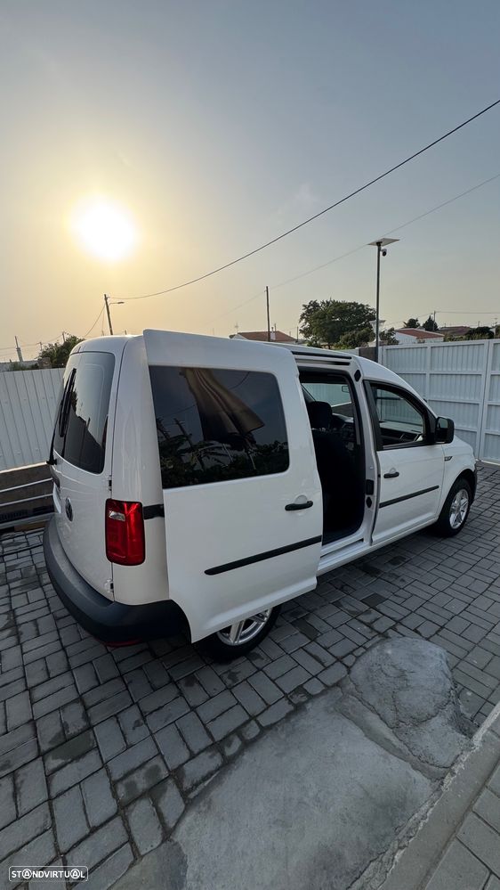 VW Caddy 2.0 TDi BM Extra AC - 13