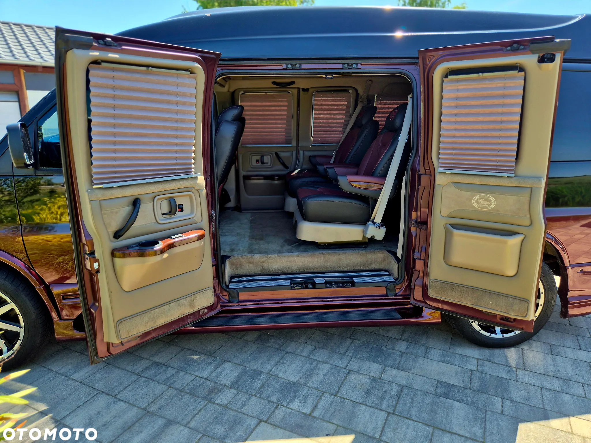 Chevrolet Express - 14