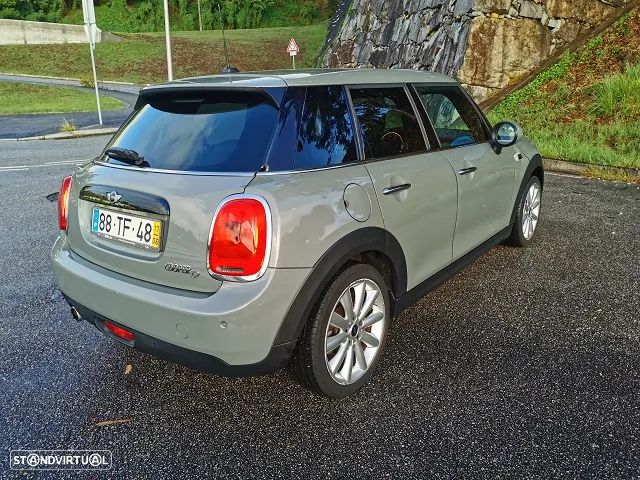 MINI 5 Portas Cooper D - 4