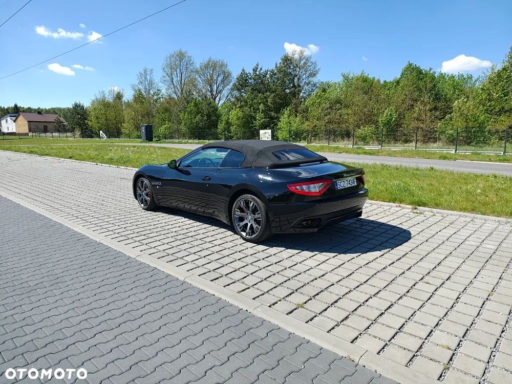 Maserati GranCabrio Sport - 8