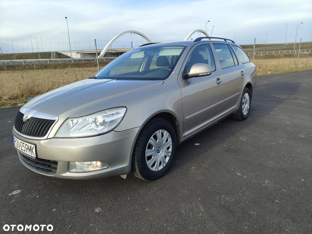 Skoda Octavia - 2
