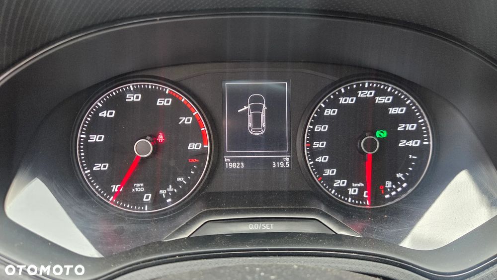 Seat Arona 1.0 TSI Style S&S DSG - 8