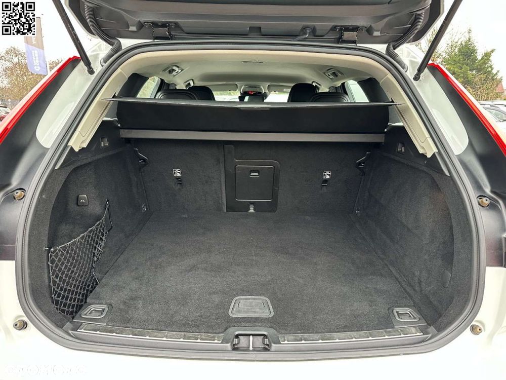 Volvo XC 60 D3 Momentum - 23