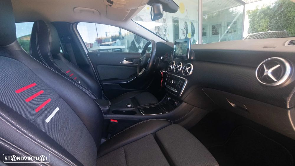 Mercedes-Benz A 180 d 7G-DCT Urban - 10