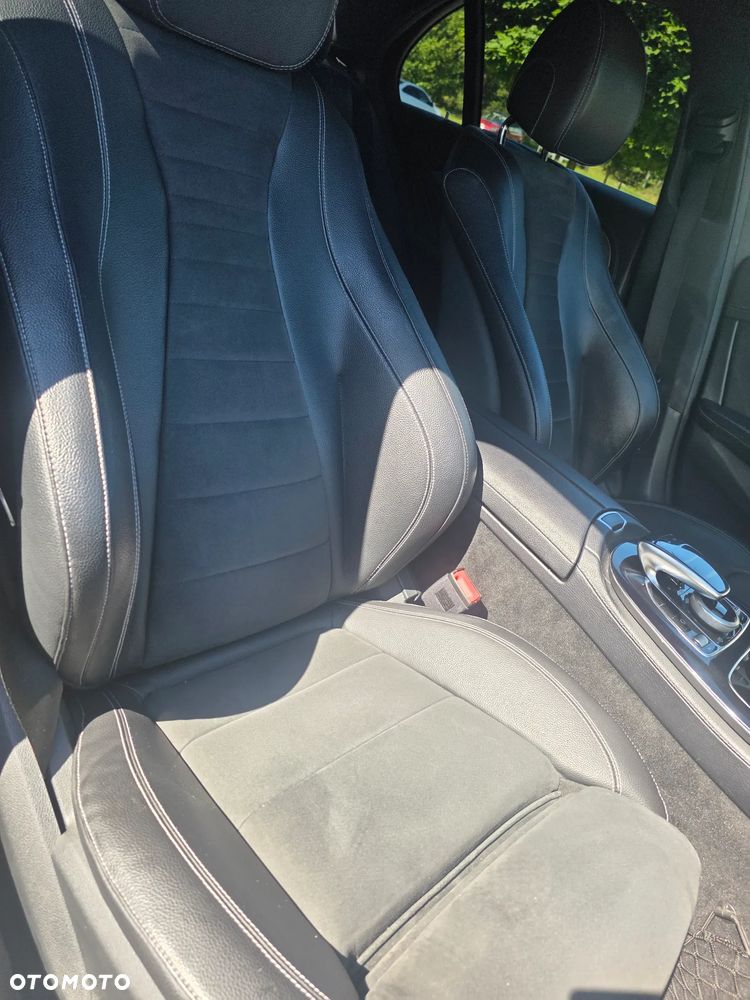 Mercedes-Benz Klasa E 200 4-Matic 9G-TRONIC - 10