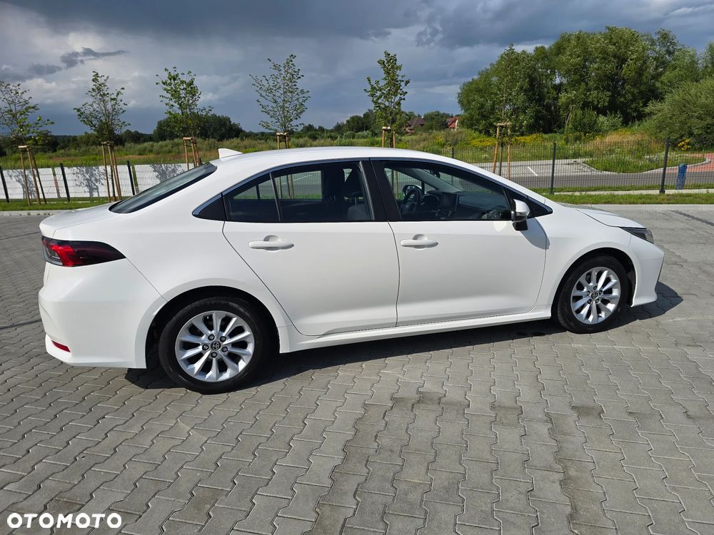 Toyota Corolla 1.6 Comfort - 11