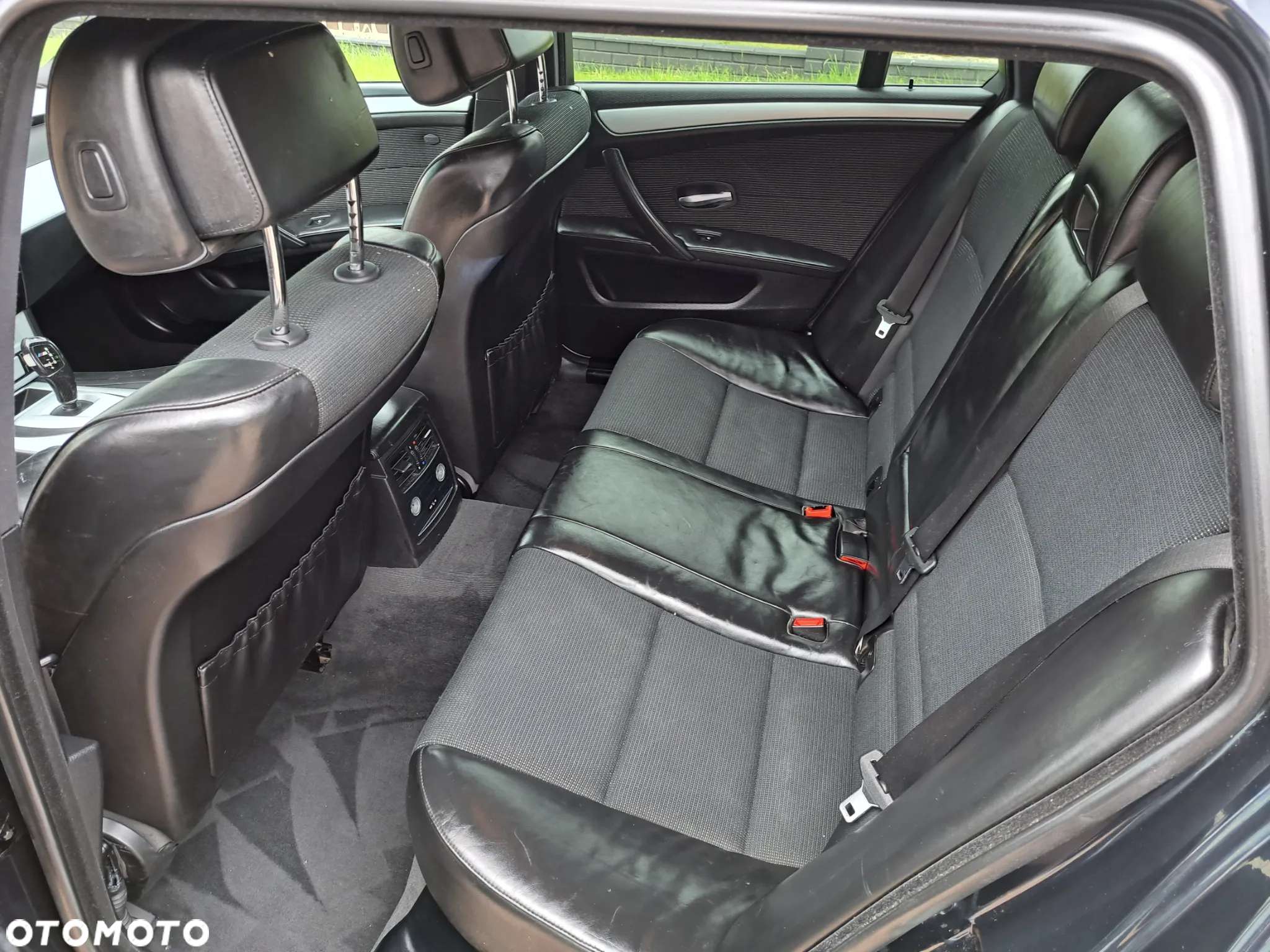 BMW Seria 5 525d Touring Sport-Aut - 10