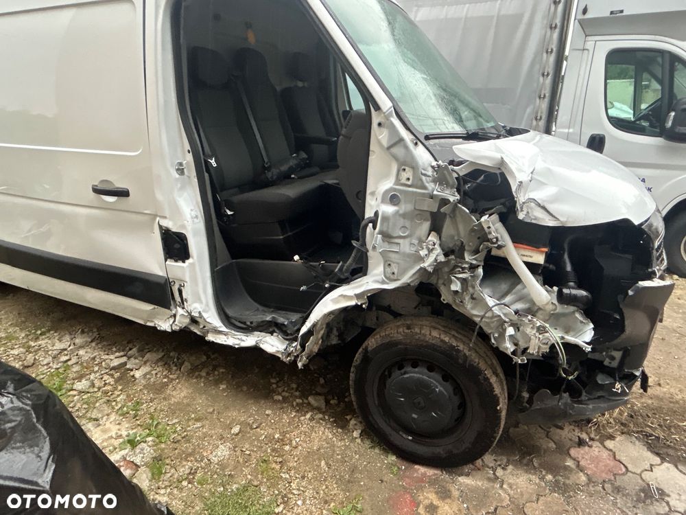 Renault Master 4 - 5
