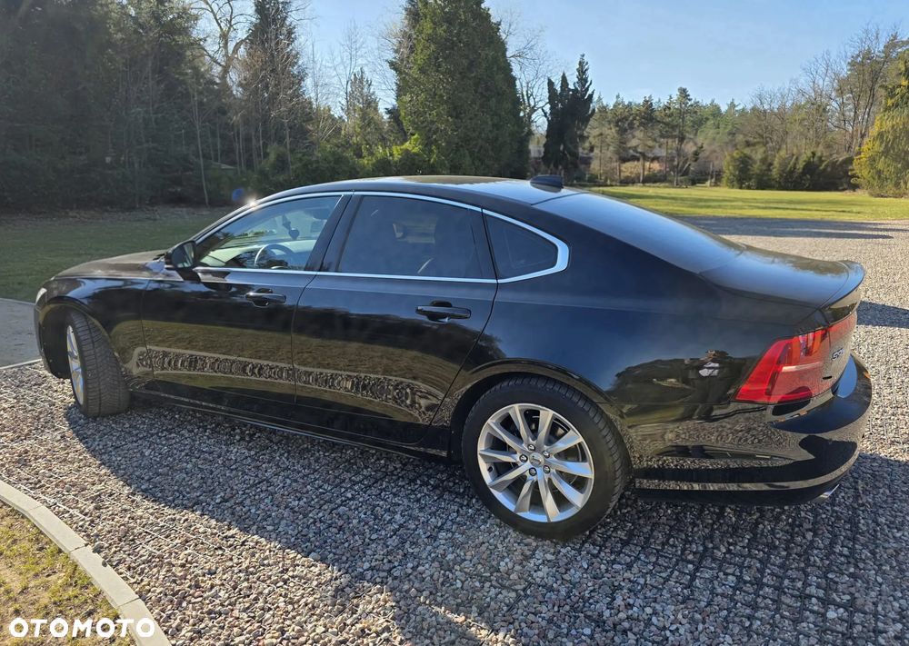 Volvo S90 D4 Momentum Pro - 3
