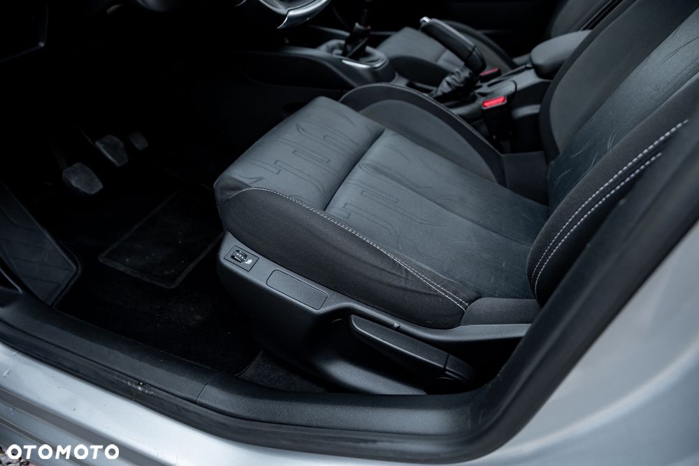 Citroën C4 VTi 120 Attraction - 17