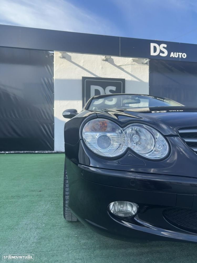 Mercedes-Benz SL 500 Standard - 13