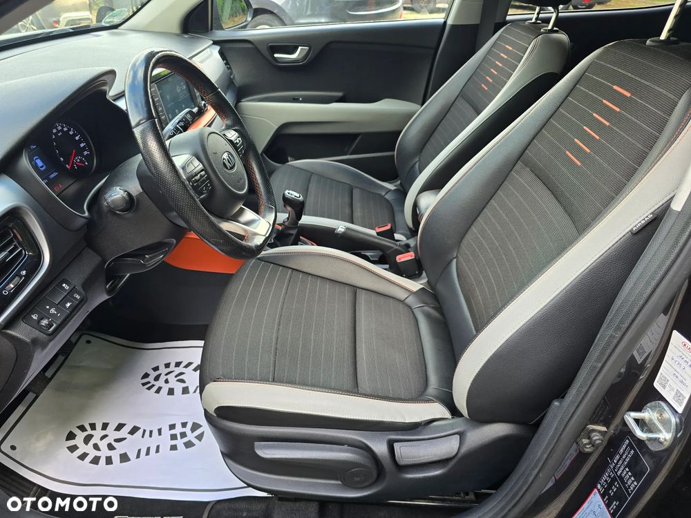 Kia Stonic 1.0 T-GDI 120 Spirit - 17