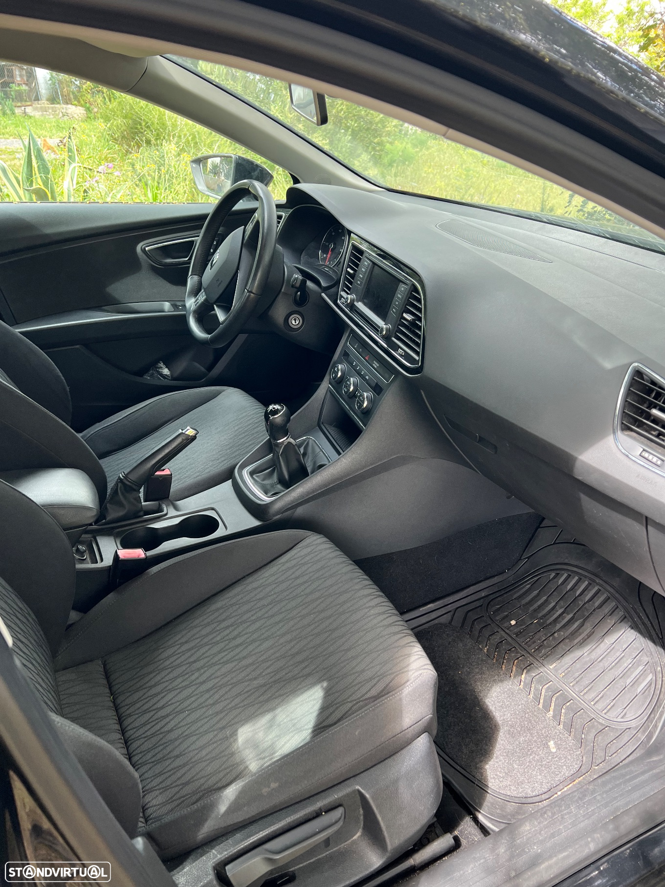 SEAT Leon 1.6 TDI Style Ecomotive - 9